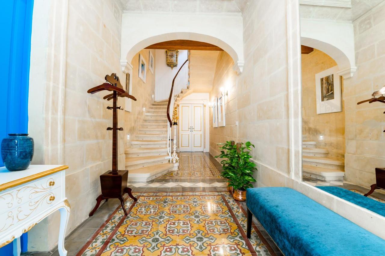 Monreal Boutique Townhouse - R024Rm6 Hotel Paola Exterior foto